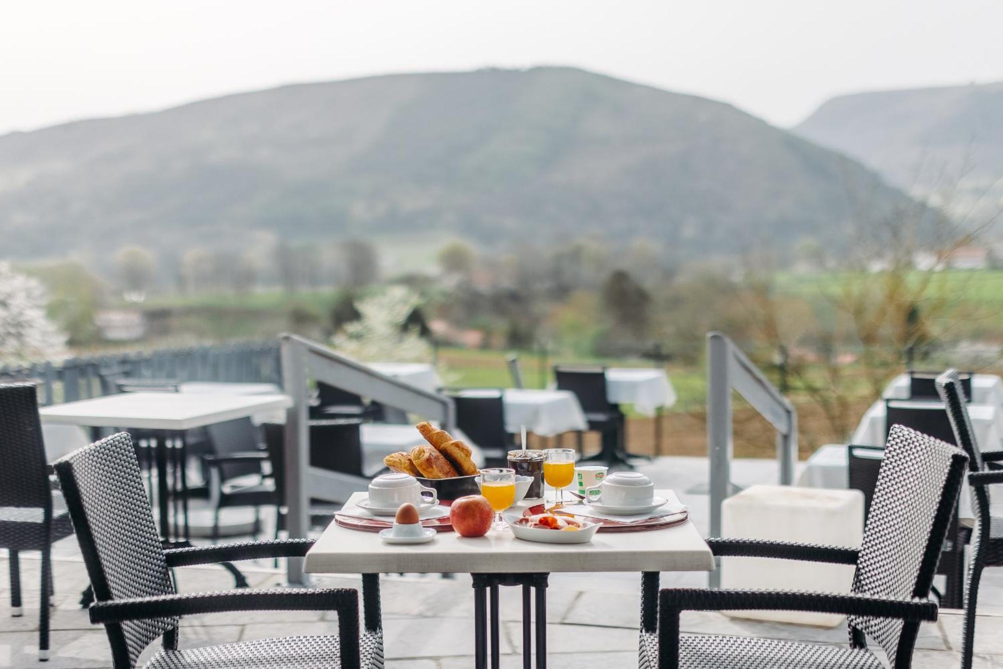 Hotel Agian Itxassou Ngoại thất bức ảnh